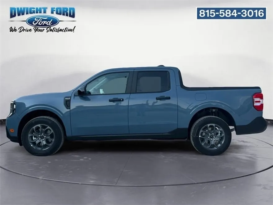 2025 Ford Maverick XLT photo 1