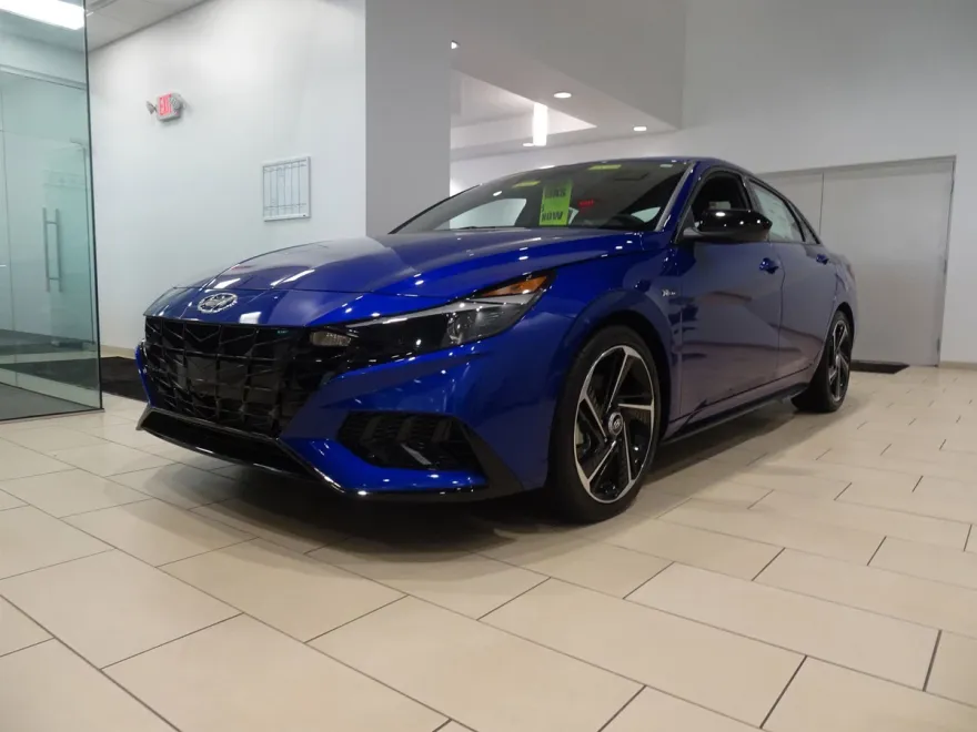 2023 Hyundai Elantra N Line photo 1