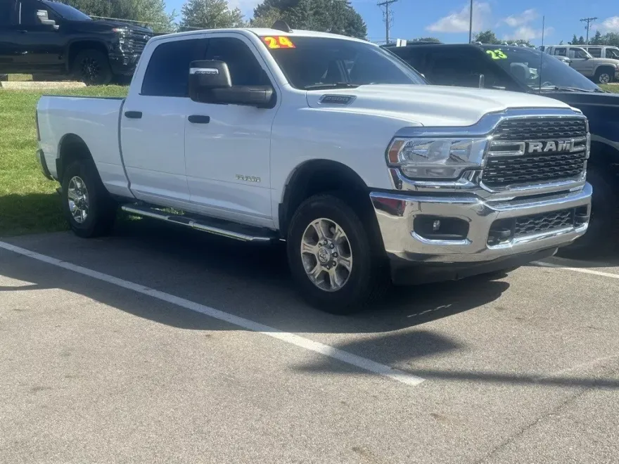 2024 Ram 2500 Big Horn photo 1