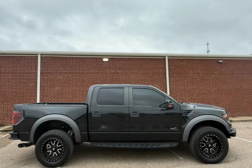 2014 Ford F-150 SVT Raptor photo 1