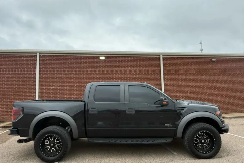 2014 Ford F-150 SVT Raptor photo 1