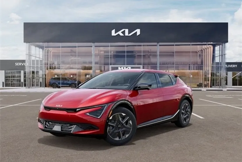 2025 Kia EV6 Light photo 1