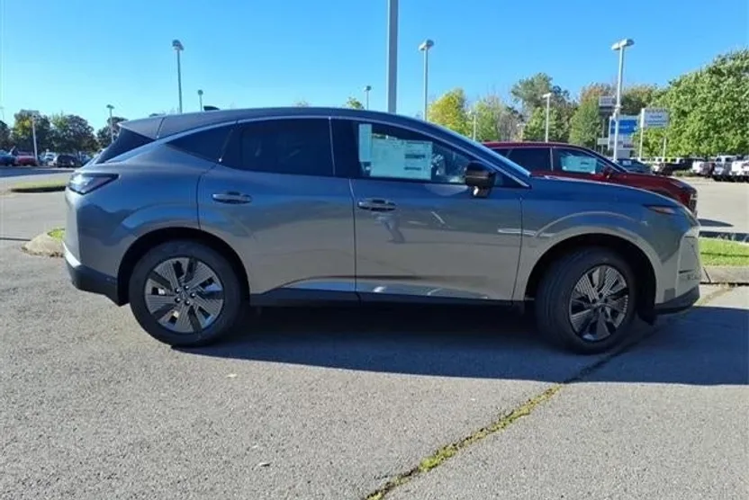 2026 Nissan Murano SV photo 1