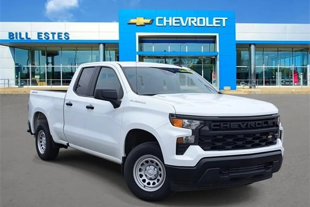 2025 Chevrolet Silverado 1500 photo 1