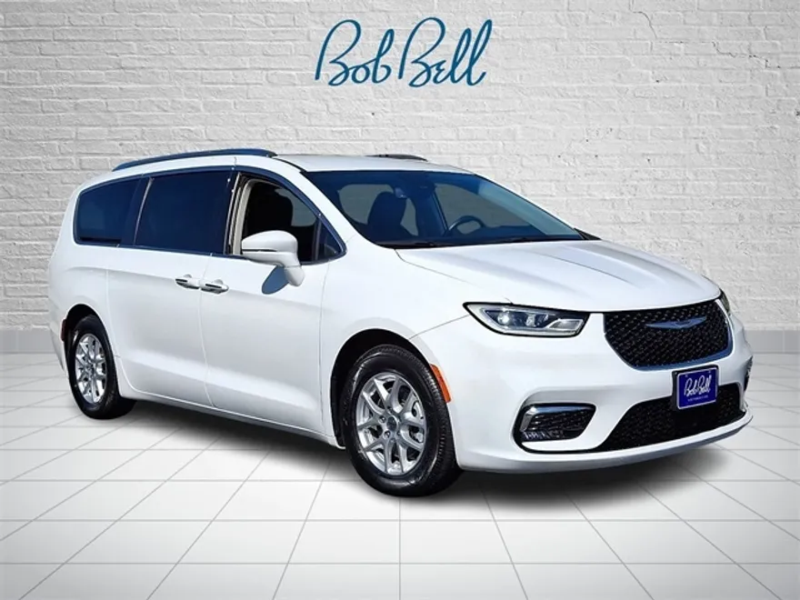 2021 Chrysler Pacifica Touring L photo 1