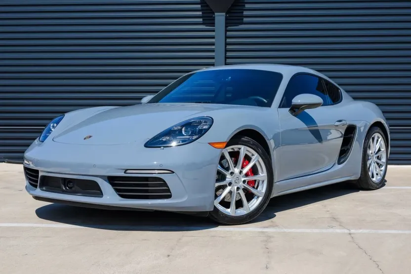 2024 Porsche Cayman S photo 1