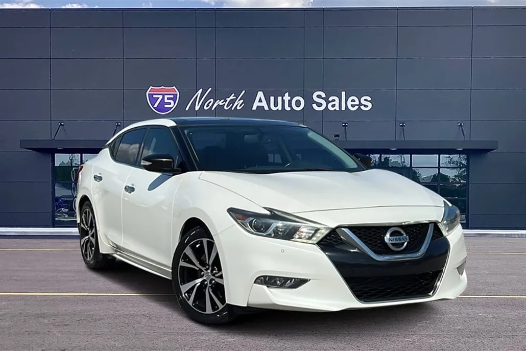 2018 Nissan Maxima SV photo 1