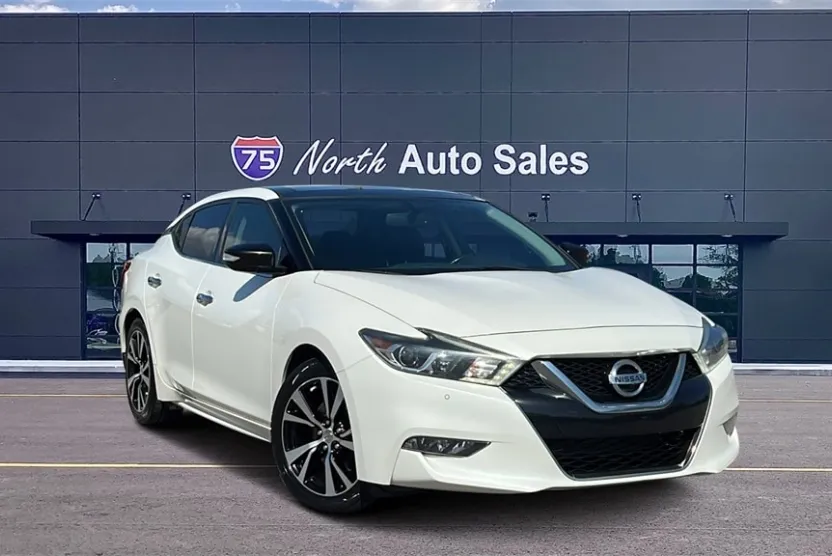 2018 Nissan Maxima SV photo 1