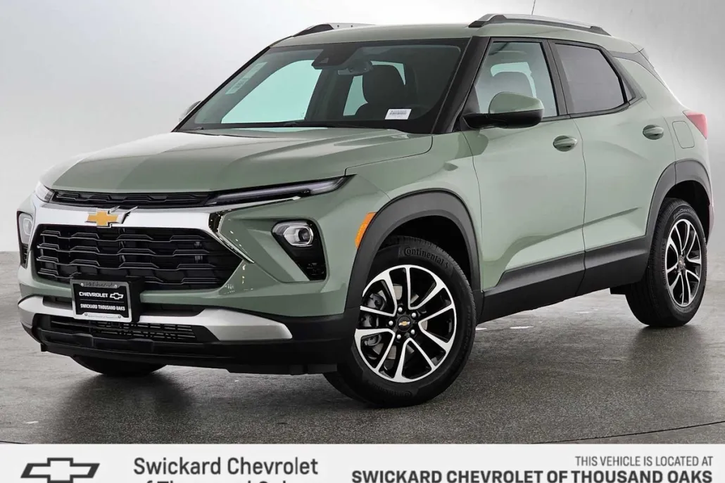 2025 Chevrolet Trailblazer LT photo 1