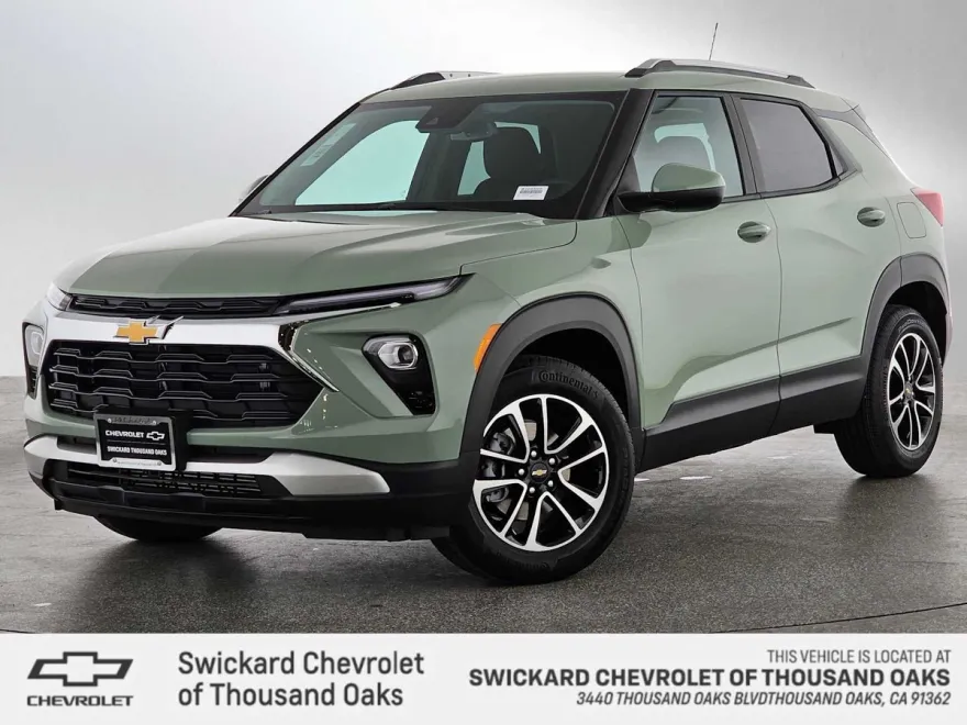 2025 Chevrolet Trailblazer LT photo 1
