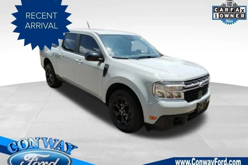 2024 Ford Maverick Lariat photo 1