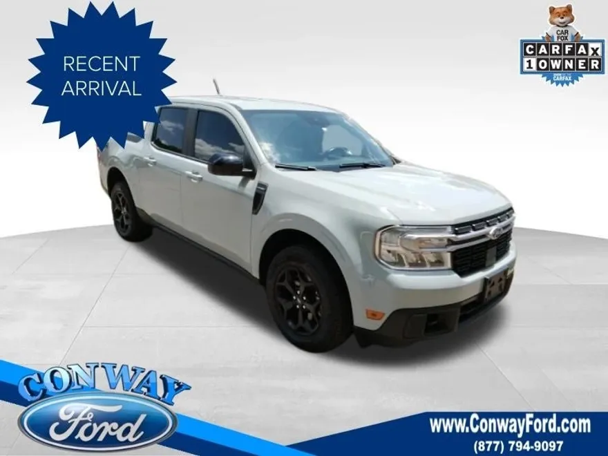 2024 Ford Maverick Lariat photo 1