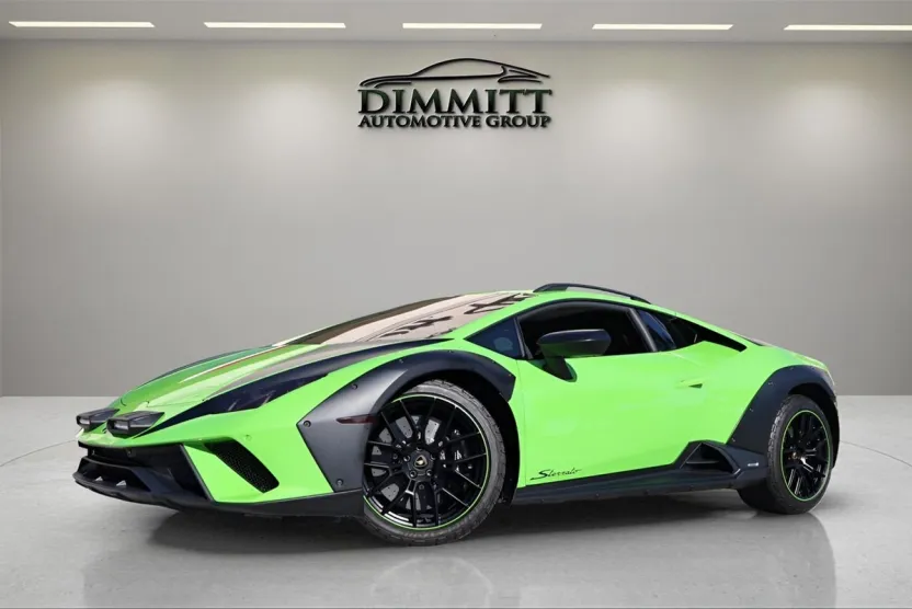 2023 Lamborghini Huracan Sterrato Coupe photo 1