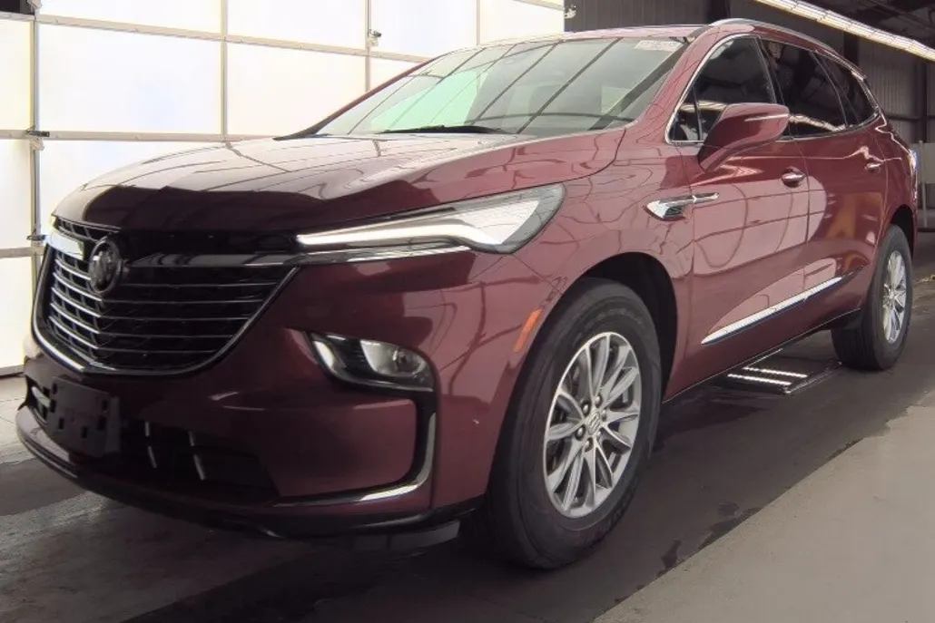 2024 Buick Enclave Premium photo 1