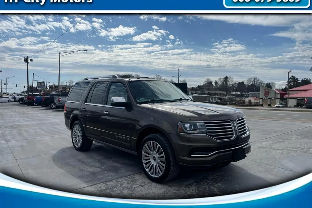 2015 Lincoln Navigator photo 1