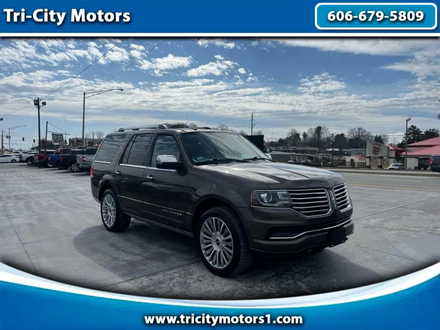 2015 Lincoln Navigator photo 1