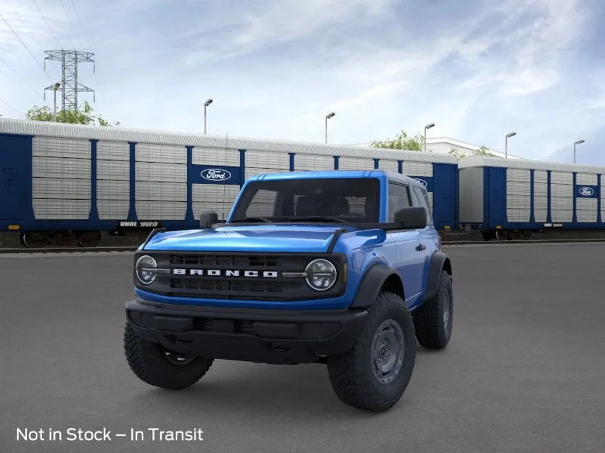 2025 Ford Bronco Base photo 1