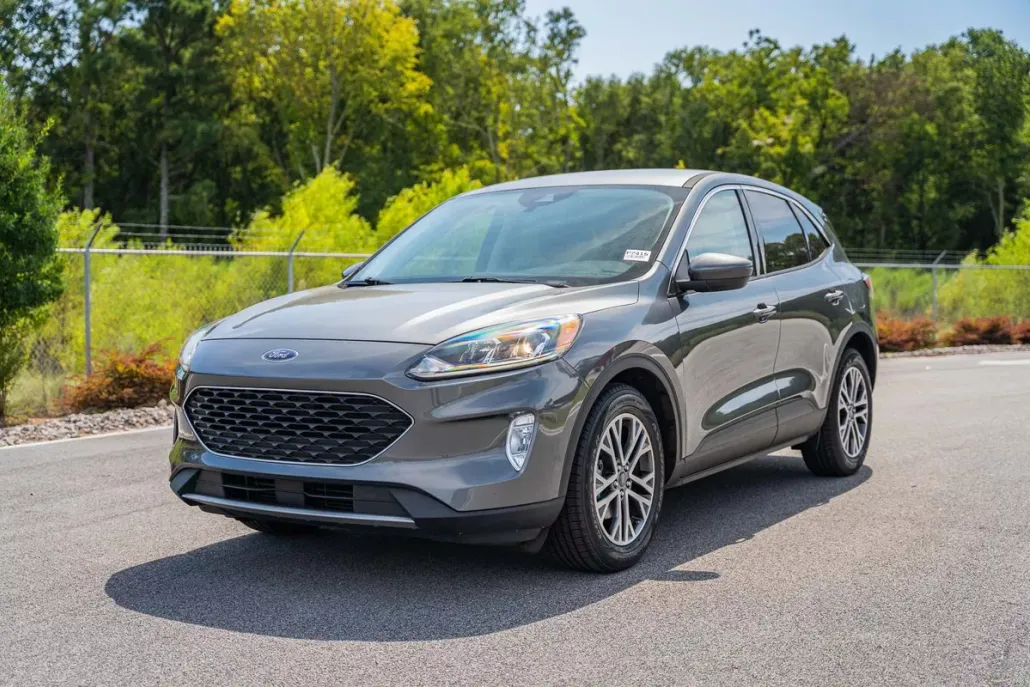 2022 Ford Escape SEL photo 1