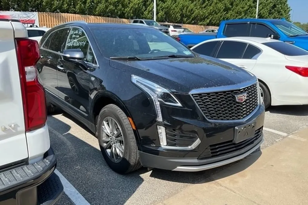 2022 Cadillac XT5 Premium Luxury photo 1
