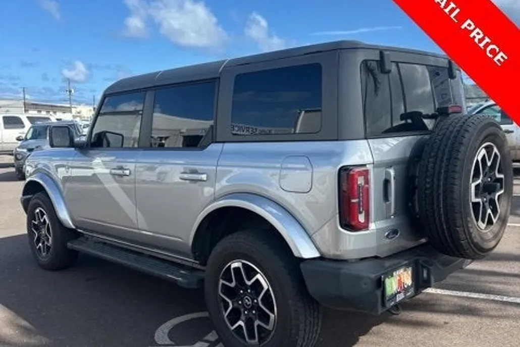 2023 Ford Bronco Outer Banks photo 1
