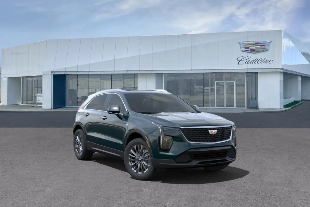 2025 Cadillac XT4 Premium Luxury photo 1