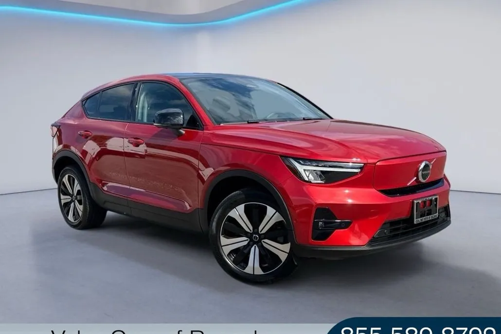 2023 Volvo C40 Recharge Plus photo 1