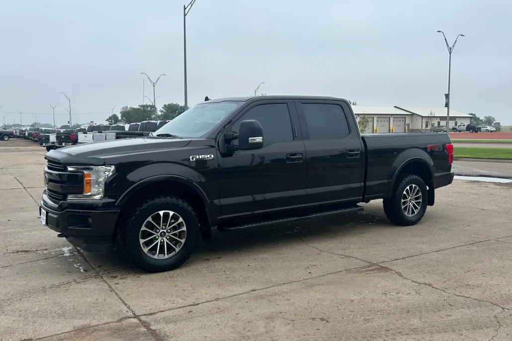 2020 Ford F-150 Lariat photo 1