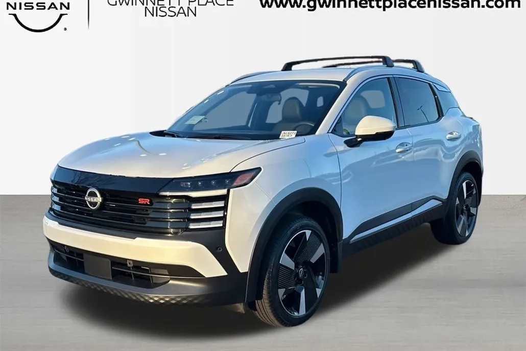 2025 Nissan Kicks SR photo 1