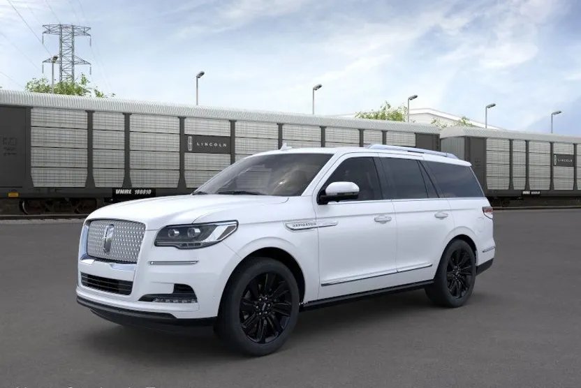 2024 Lincoln Navigator Reserve photo 1