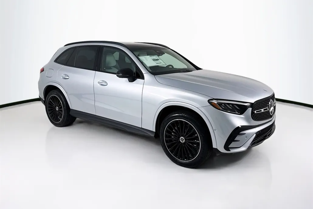 2026 Mercedes Benz GLC 300 photo 1