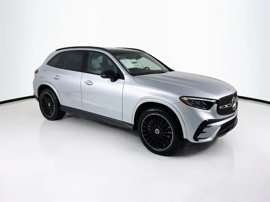 2026 Mercedes Benz GLC 300 photo 1