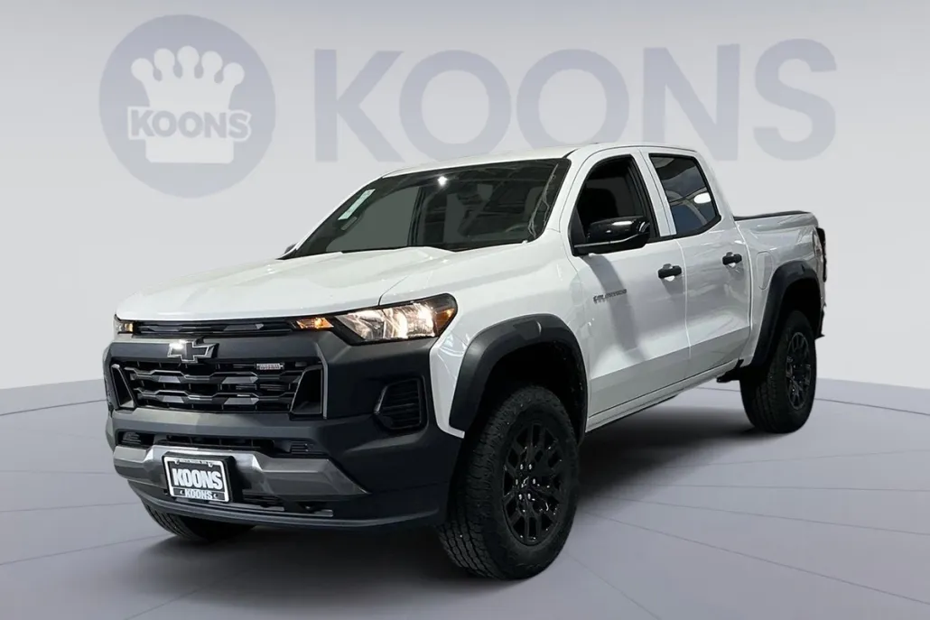 2026 Chevrolet Colorado Trail Boss photo 1
