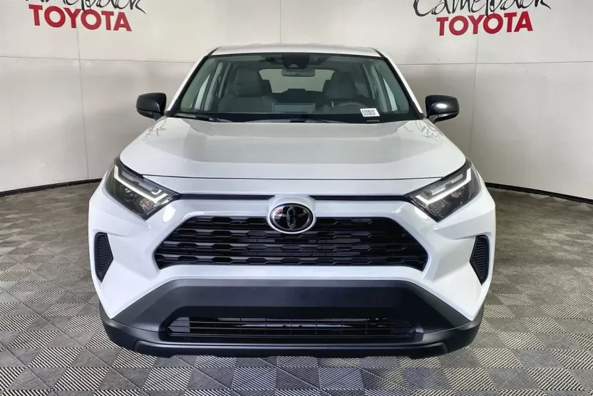 2025 Toyota RAV4 LE photo 1