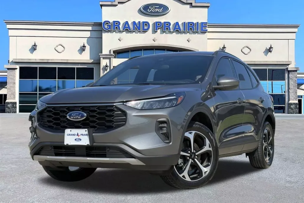 2025 Ford Escape ST-Line Select photo 1