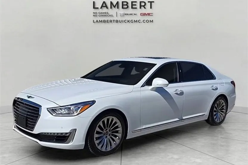 2017 Genesis G90 5.0L Ultimate photo 1