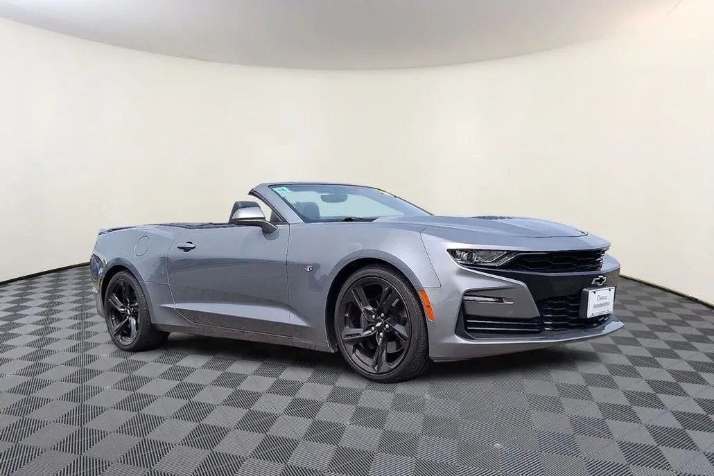2019 Chevrolet Camaro 2SS photo 1