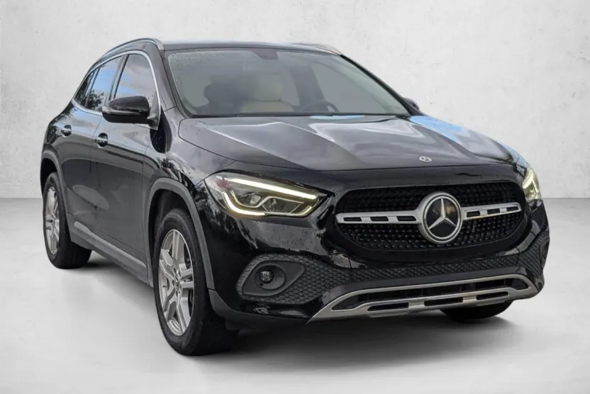 2022 Mercedes Benz GLA 250 photo 1