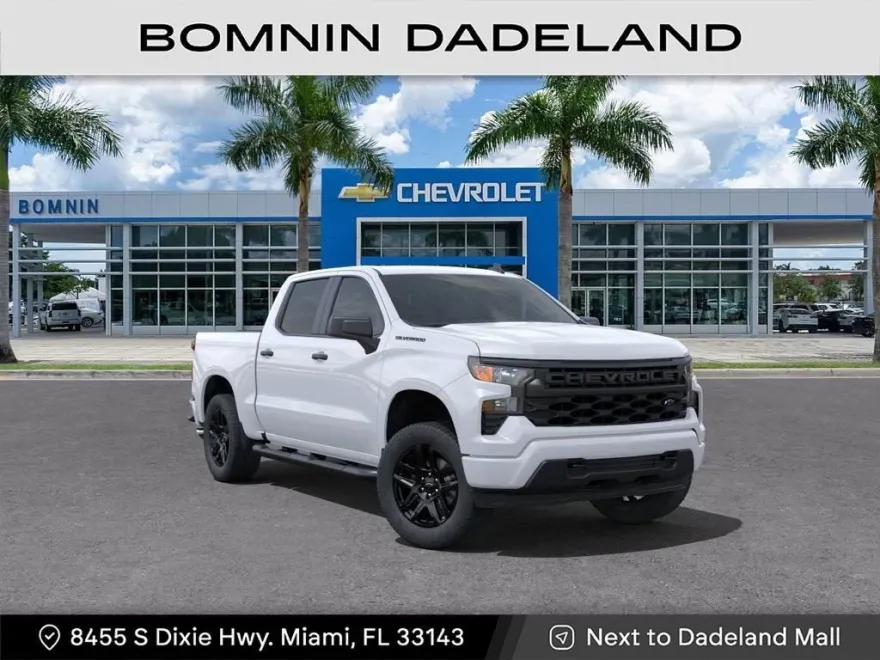 2025 Chevrolet Silverado 1500 Custom photo 1