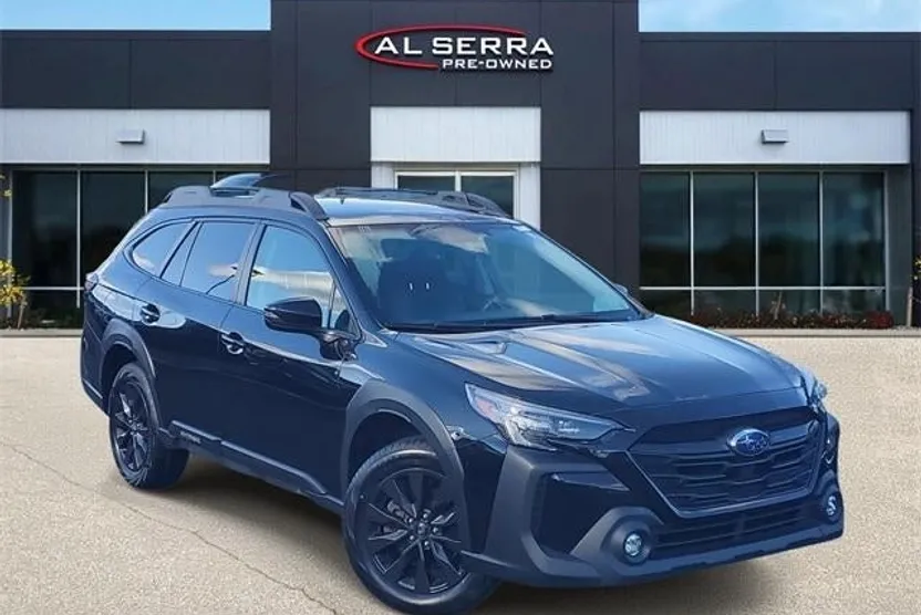 2023 Subaru Outback Onyx Edition photo 1