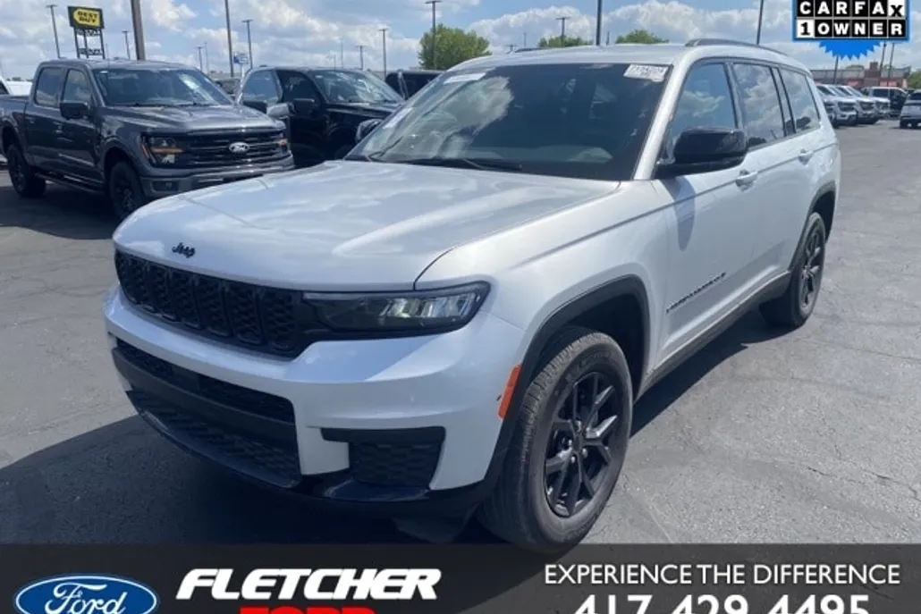 2024 Jeep Grand Cherokee Altitude photo 1