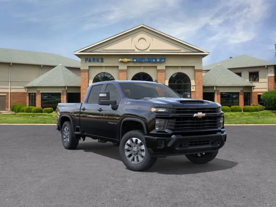 2026 Chevrolet Silverado 2500HD Custom photo 1
