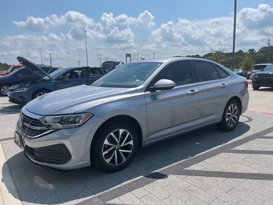 2024 Volkswagen Jetta S photo 1