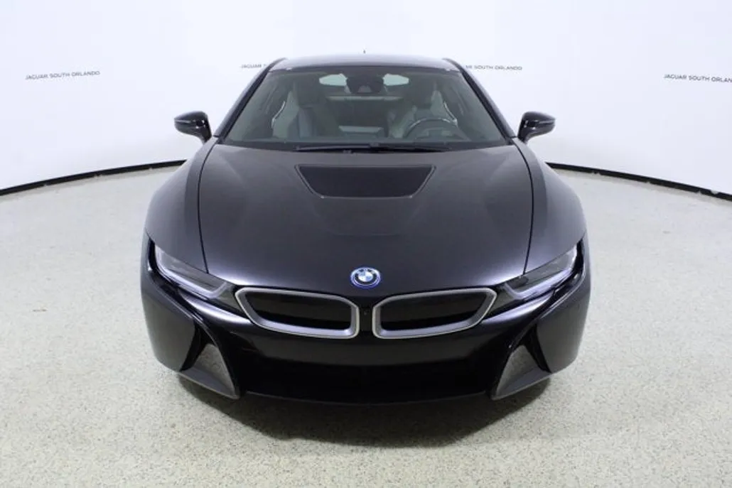2017 Bmw i8 photo 1