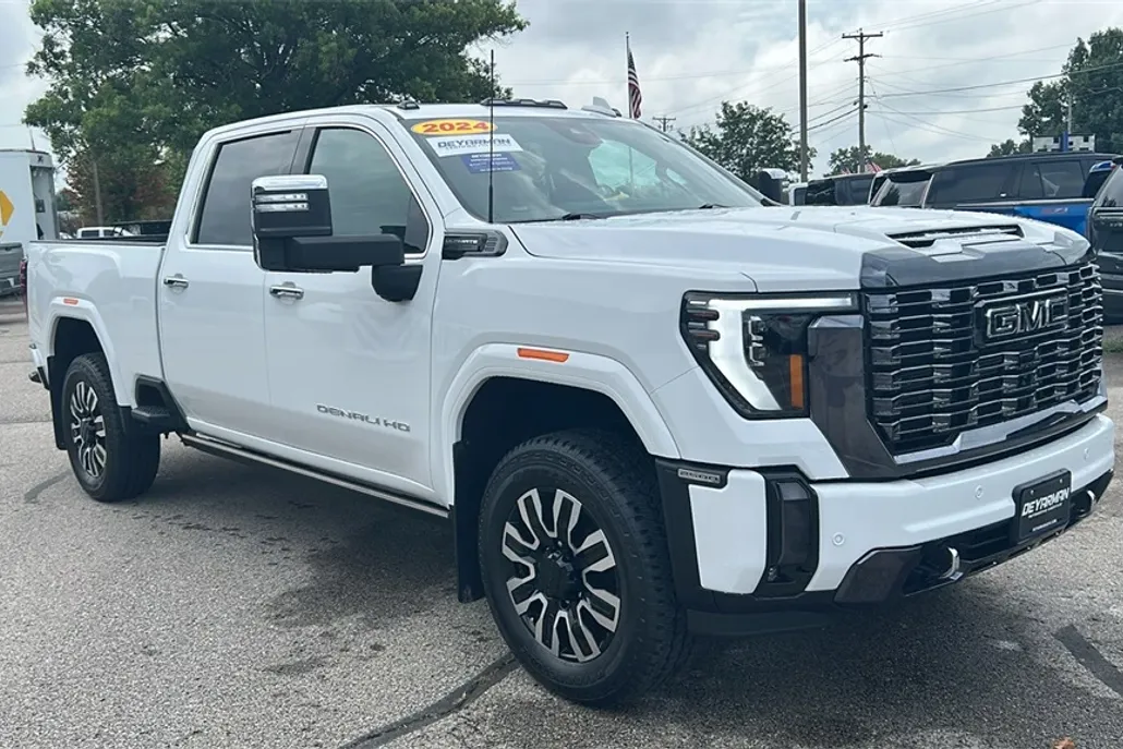 2024 Gmc Sierra 2500 HD Denali Ultimate photo 1
