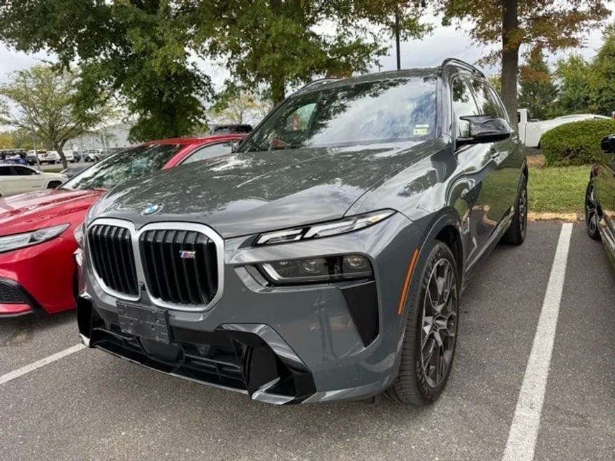 2023 Bmw X7 M60i photo 1