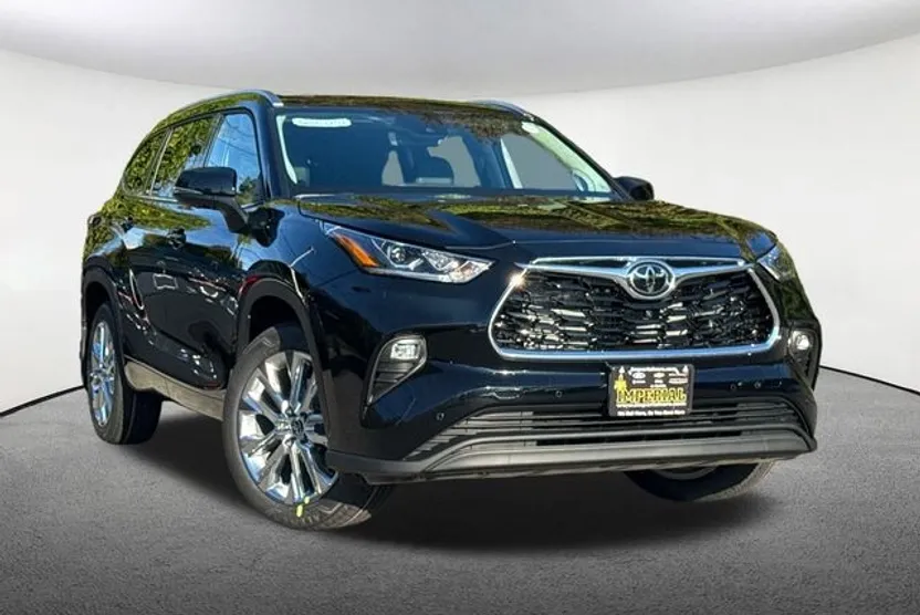 2025 Toyota Highlander Hybrid Limited photo 1