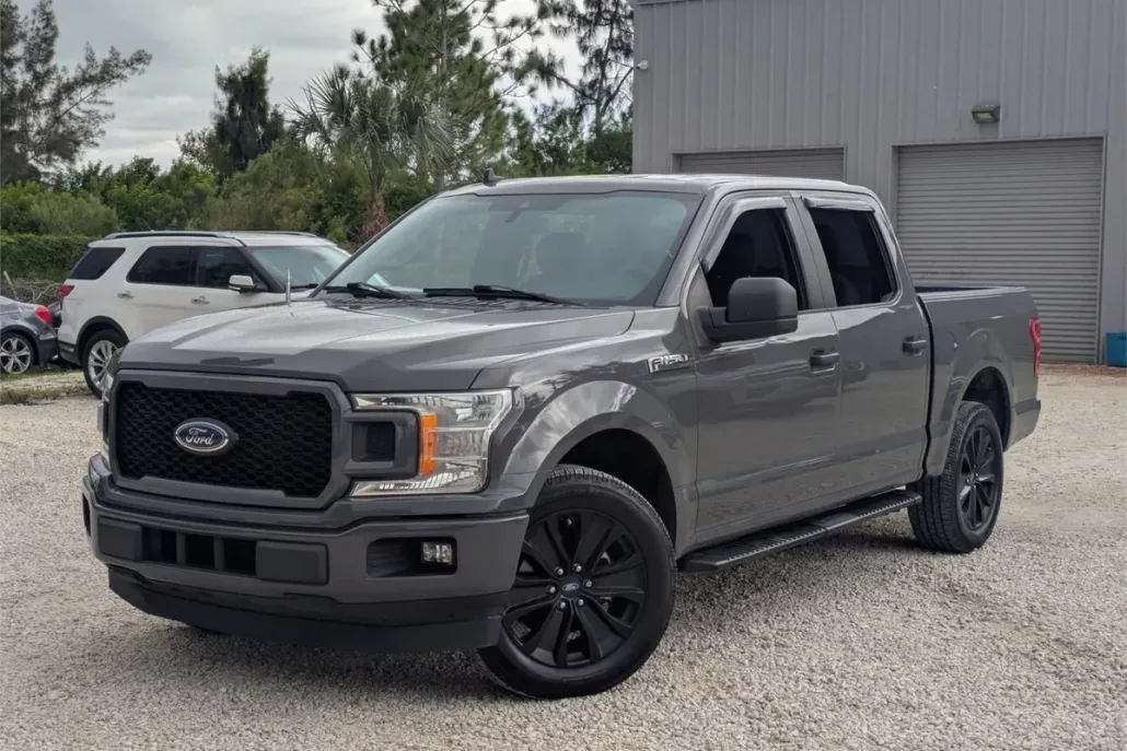 2020 Ford F-150 XL photo 1