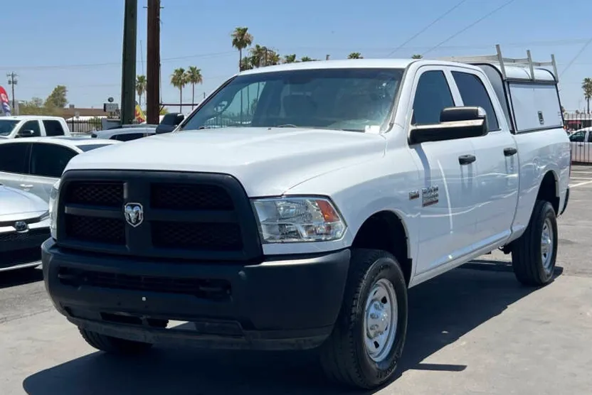 2015 Ram 2500 Tradesman photo 1