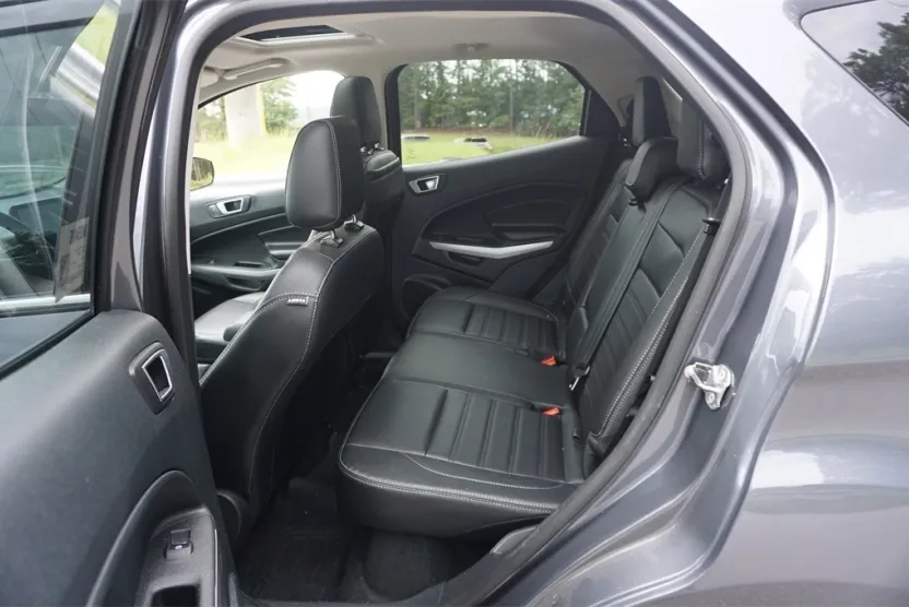 2021 Ford EcoSport Titanium photo 1