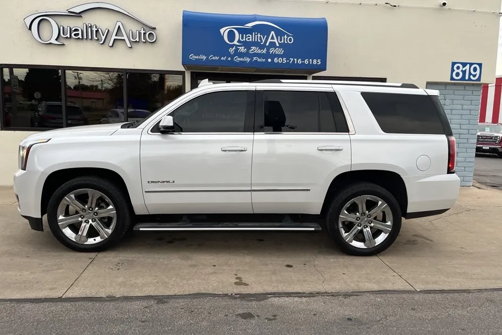 2016 Gmc Yukon Denali photo 1